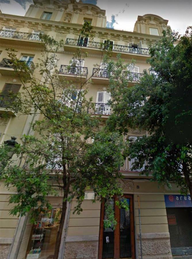 Florit Flats - Chic And Central In A Lively But Quiet Area All Walking Distance Valencia Eksteriør billede